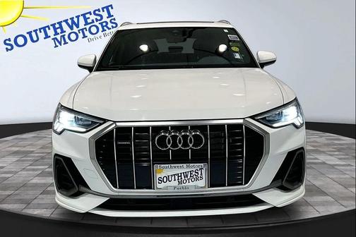 Arkona White 2025 Audi Q3 45 S line Premium