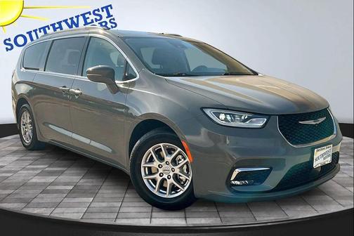 Ceramic Gray Clearcoat 2022 Chrysler Pacifica Touring L