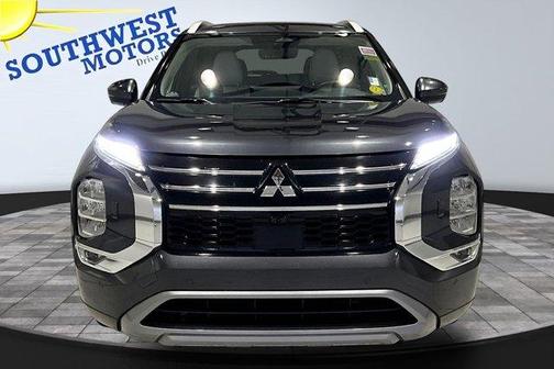 Gray 2025 Mitsubishi Outlander SEL