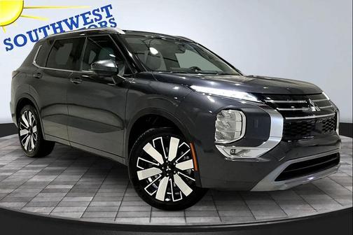 Gray 2025 Mitsubishi Outlander SEL