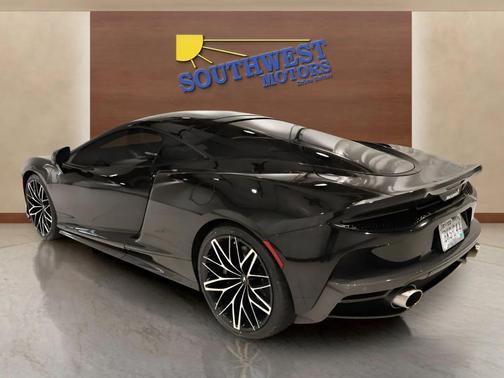 Black 2023 McLaren GT Base