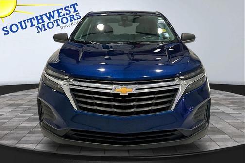 Blue Glow Metallic 2022 Chevrolet Equinox LS