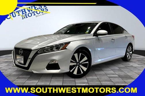 2022 Nissan Altima 2.5 SV