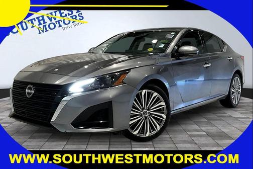Gun Metallic 2023 Nissan Altima 2.5 SL