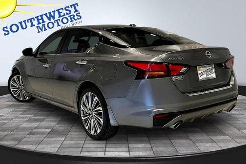 Gun Metallic 2023 Nissan Altima 2.5 SL