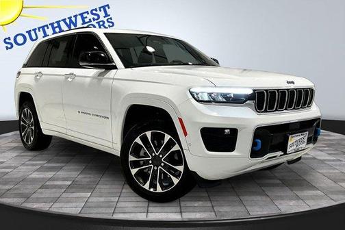 2022 Jeep Grand Cherokee 4xe Overland