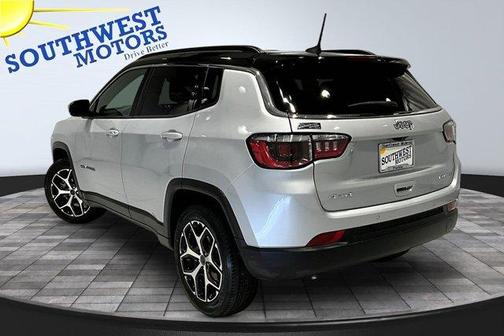 Silver Zynith 2025 Jeep Compass Limited