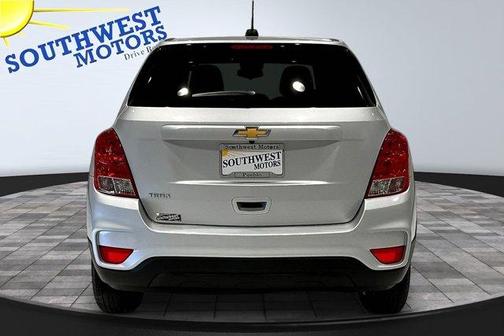 2022 Chevrolet Trax LS