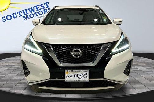 White 2023 Nissan Murano SV