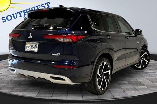 Blue 2023 Mitsubishi Outlander PHEV SE
