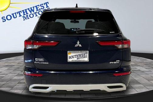 Blue 2023 Mitsubishi Outlander PHEV SE