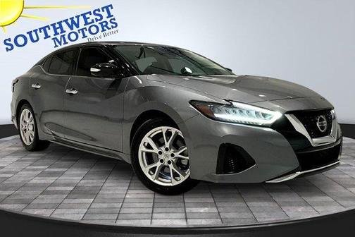 Gun Metallic 2022 Nissan Maxima SV