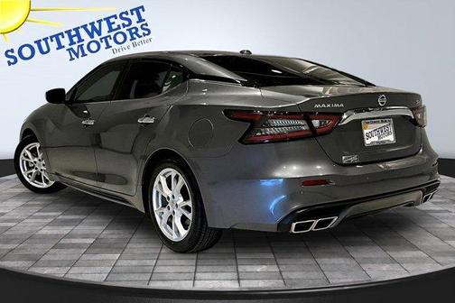 Gun Metallic 2022 Nissan Maxima SV