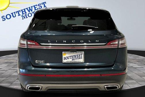 2022 Lincoln Nautilus Reserve