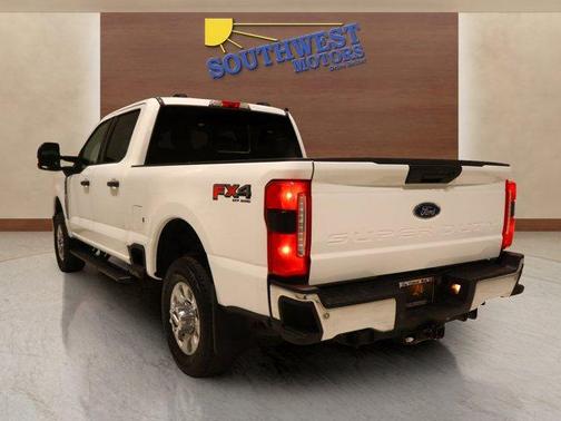 2023 Ford F-250 XLT