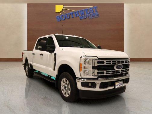 2023 Ford F-250 XLT