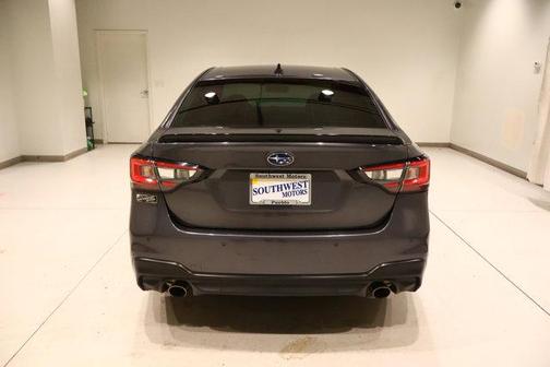 2022 Subaru Legacy Limited XT