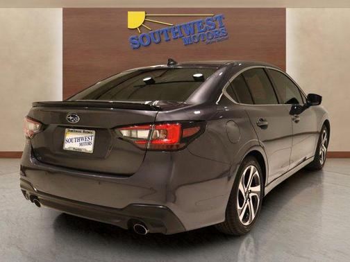 2022 Subaru Legacy Limited XT