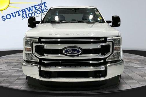 White 2022 Ford F-250 XLT