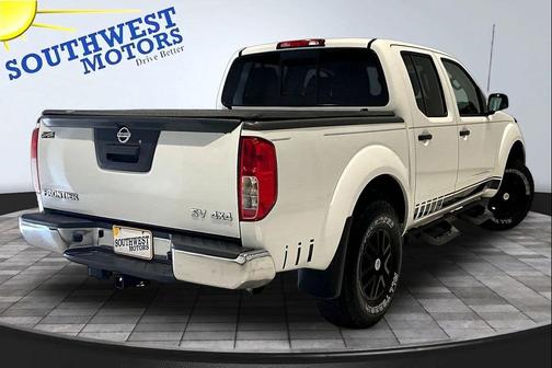 Glacier White 2017 Nissan Frontier SV