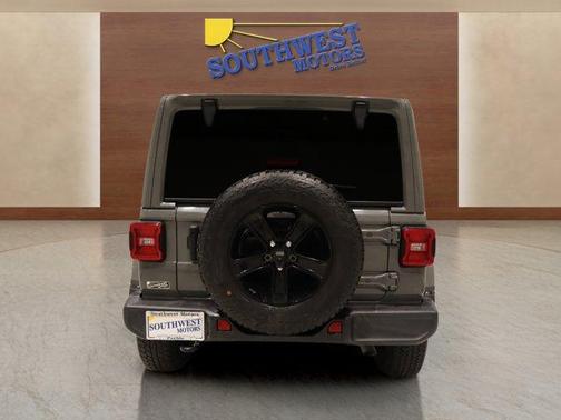 2021 Jeep Wrangler Unlimited Sahara Altitude
