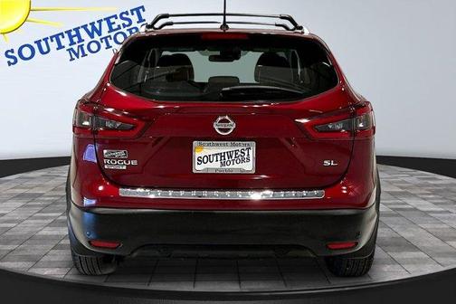 2022 Nissan Rogue Sport SL