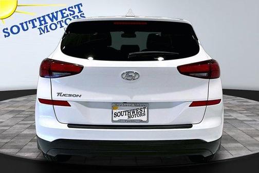 Winter White 2020 Hyundai TUCSON SE