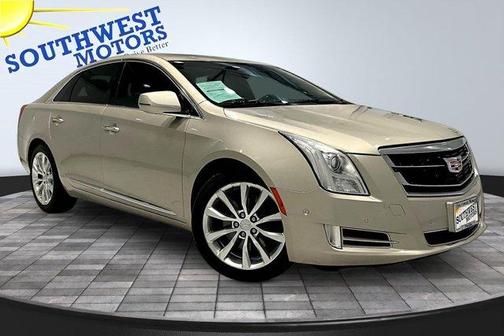 Silver Coast Metallic 2016 Cadillac XTS Luxury