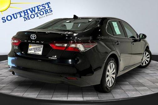 2023 Toyota Camry Hybrid LE