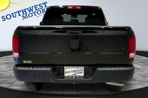 Diamond Black 2022 RAM 1500 Classic SLT