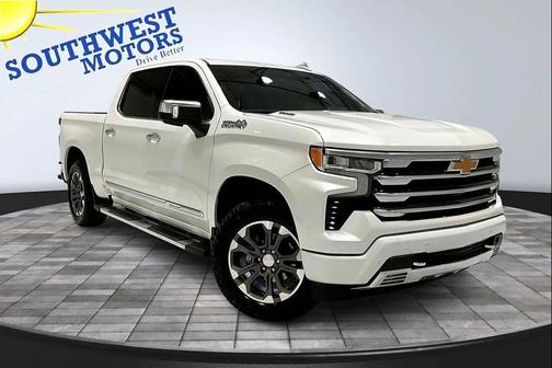 Iridescent Pearl Tricoat 2024 Chevrolet Silverado 1500 High Country