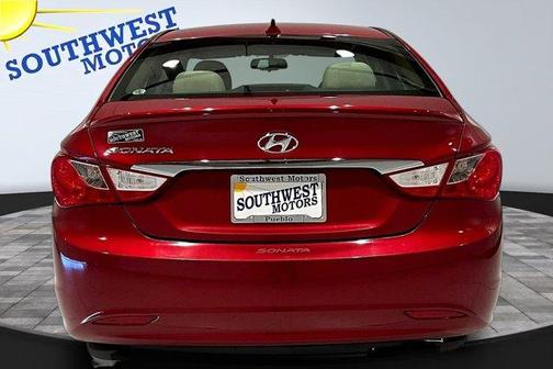 2013 Hyundai SONATA GLS