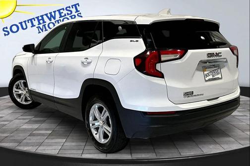 Summit White 2024 GMC Terrain SLE