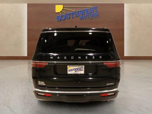2023 Jeep Wagoneer Series II