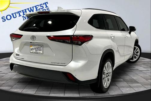 Wind Chill Pearl 2023 Toyota Highlander Limited