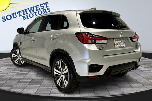 2024 Mitsubishi Outlander Sport SE