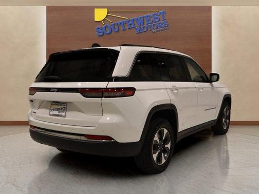 2023 Jeep Grand Cherokee 4xe Base