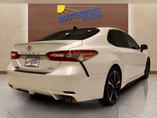 2018 Toyota Camry XSE