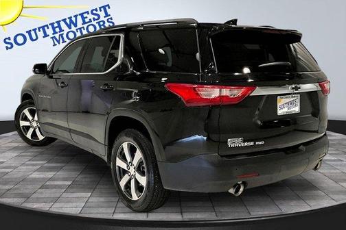 Mosaic Black Metallic 2020 Chevrolet Traverse LT Leather