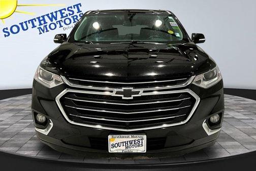 Mosaic Black Metallic 2020 Chevrolet Traverse LT Leather