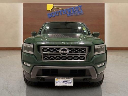 2022 Nissan Frontier SV