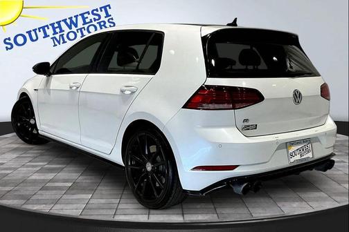 Oryx White Pearl Effect 2019 Volkswagen Golf R 2.0T w/DCC & Navigation