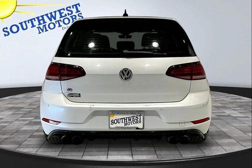 Oryx White Pearl Effect 2019 Volkswagen Golf R 2.0T w/DCC & Navigation