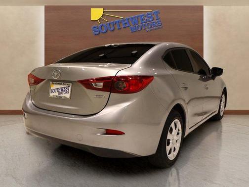2015 Mazda Mazda3 i Sport