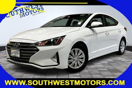 2019 Hyundai ELANTRA SE