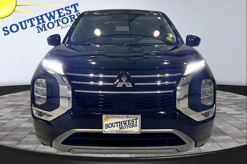 Alloy Silver Metallic 2025 Mitsubishi Outlander SE S-AWC
