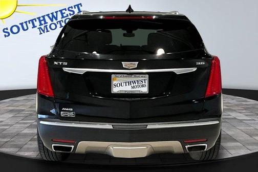 2019 Cadillac XT5 Platinum