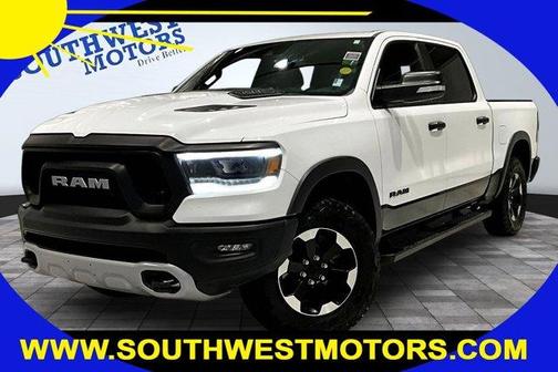 Bright White Clearcoat 2022 RAM 1500 Rebel