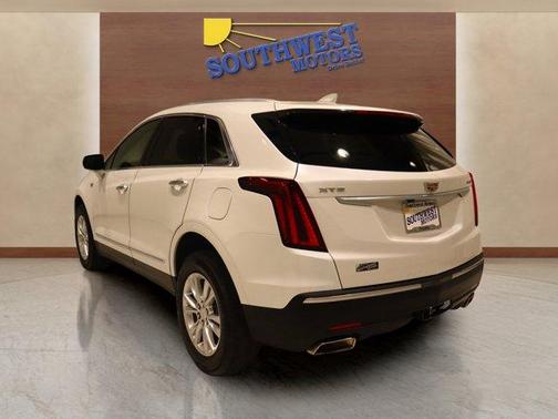 2023 Cadillac XT5 Luxury