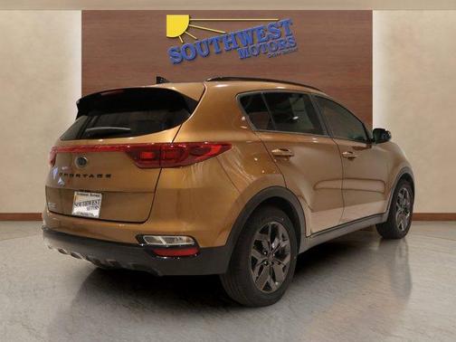2021 Kia Sportage S